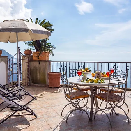 Lavinia Nocelle Holiday home