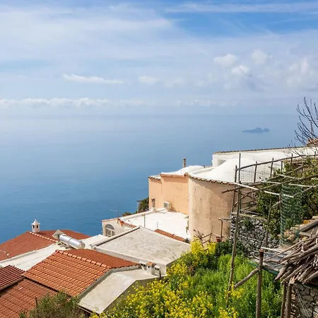Lavinia Nocelle Positano