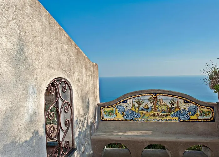 Lavinia Nocelle * Positano