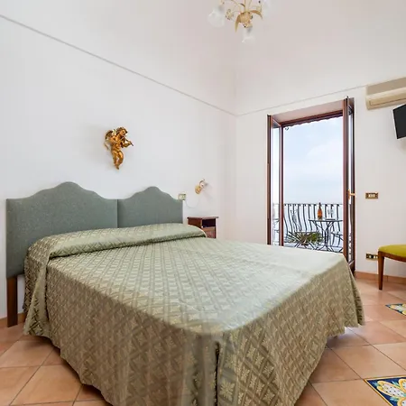 Lavinia Nocelle 펜션 *